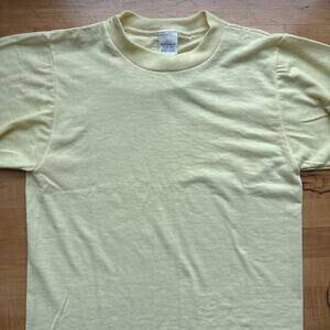 Deadstock 70s 80s Vintage Sportswear T Shirt 100% Polyester Yellow SZ Small NOS